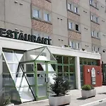 Campanile Paris Est Hotell 3*