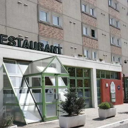 Campanile Prime - Paris فندق 3*