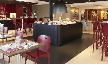 Hotel Campanile Prime - Paris 3*
