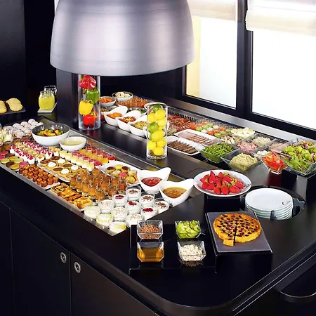 Campanile Prime - Paris 3* بوبْئيني