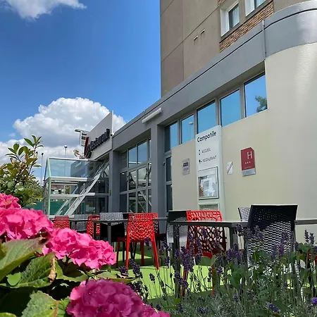 فندق Campanile Prime - Paris بوبْئيني