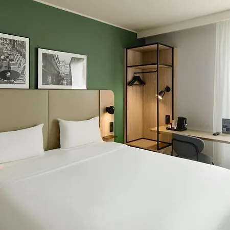 Campanile Prime - Paris 3*