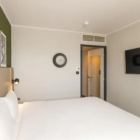 Campanile Prime - Paris 3*
