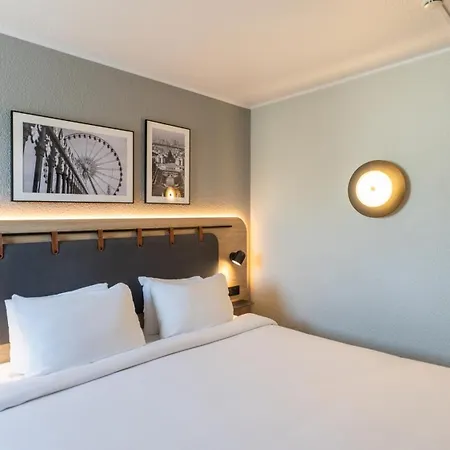 Campanile Prime - Paris فندق 3*