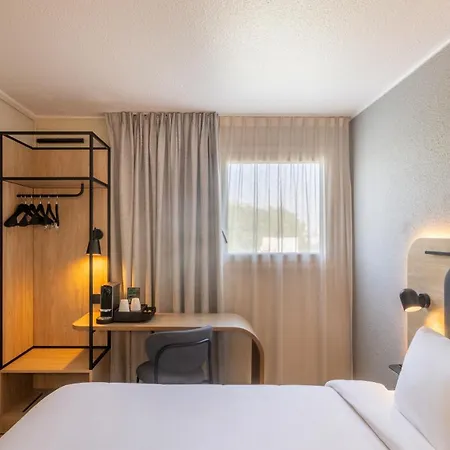 فندق Campanile Prime - Paris