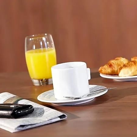 Campanile Prime - Paris 3*