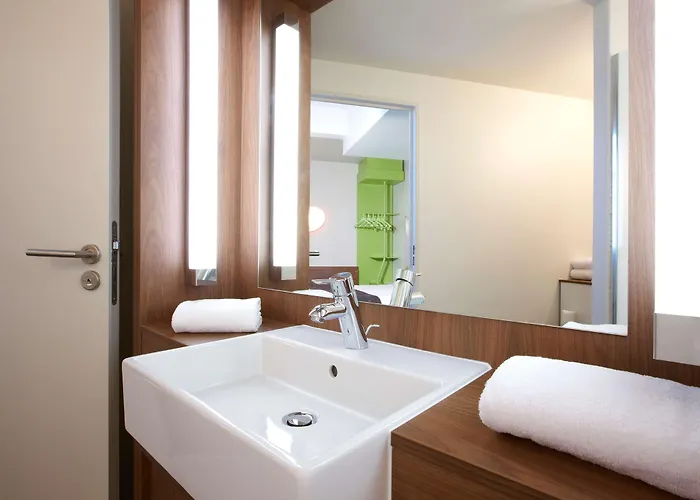 Campanile Paris Est Hotel Bobigny